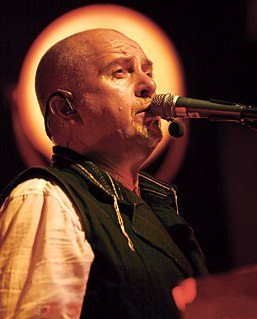 Peter Gabriel in Time